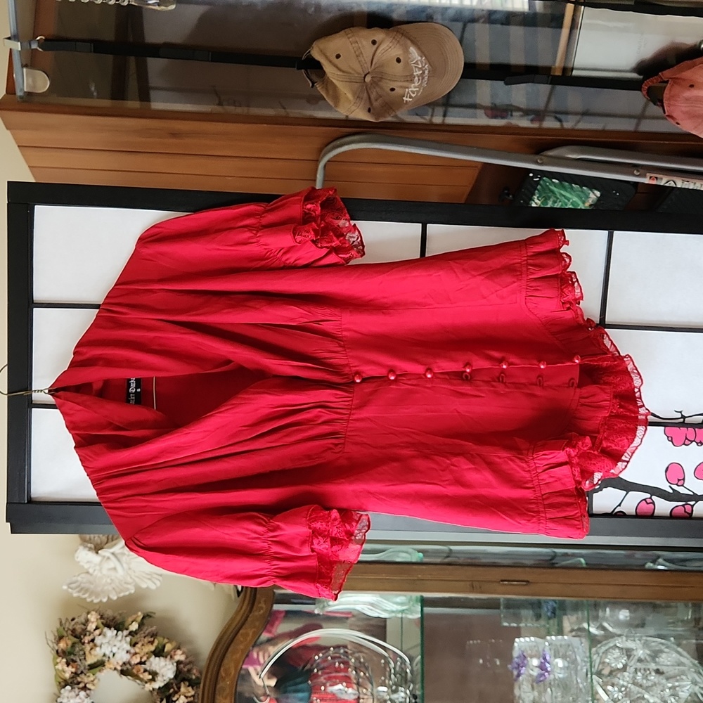 Small red Scarlett Darkness short sleeve blouse
